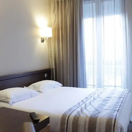Le Grand De Normandie Hotel Parigi