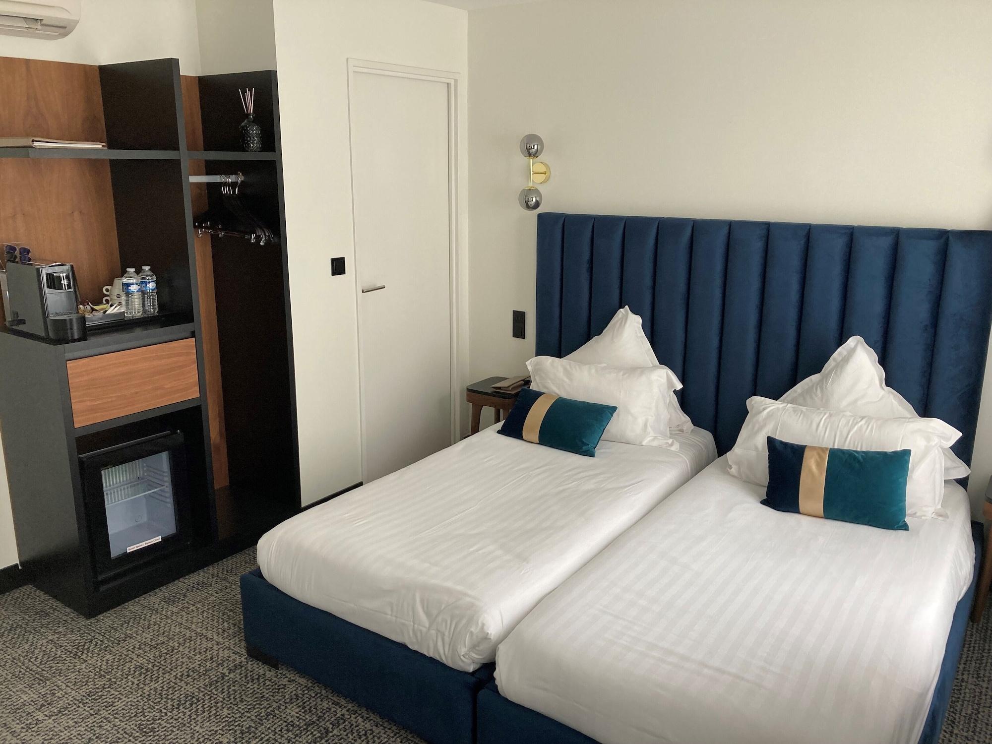 Hotel Le Grand De Normandie Parigi