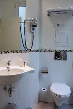 Le Grand De Normandie 4* Parigi