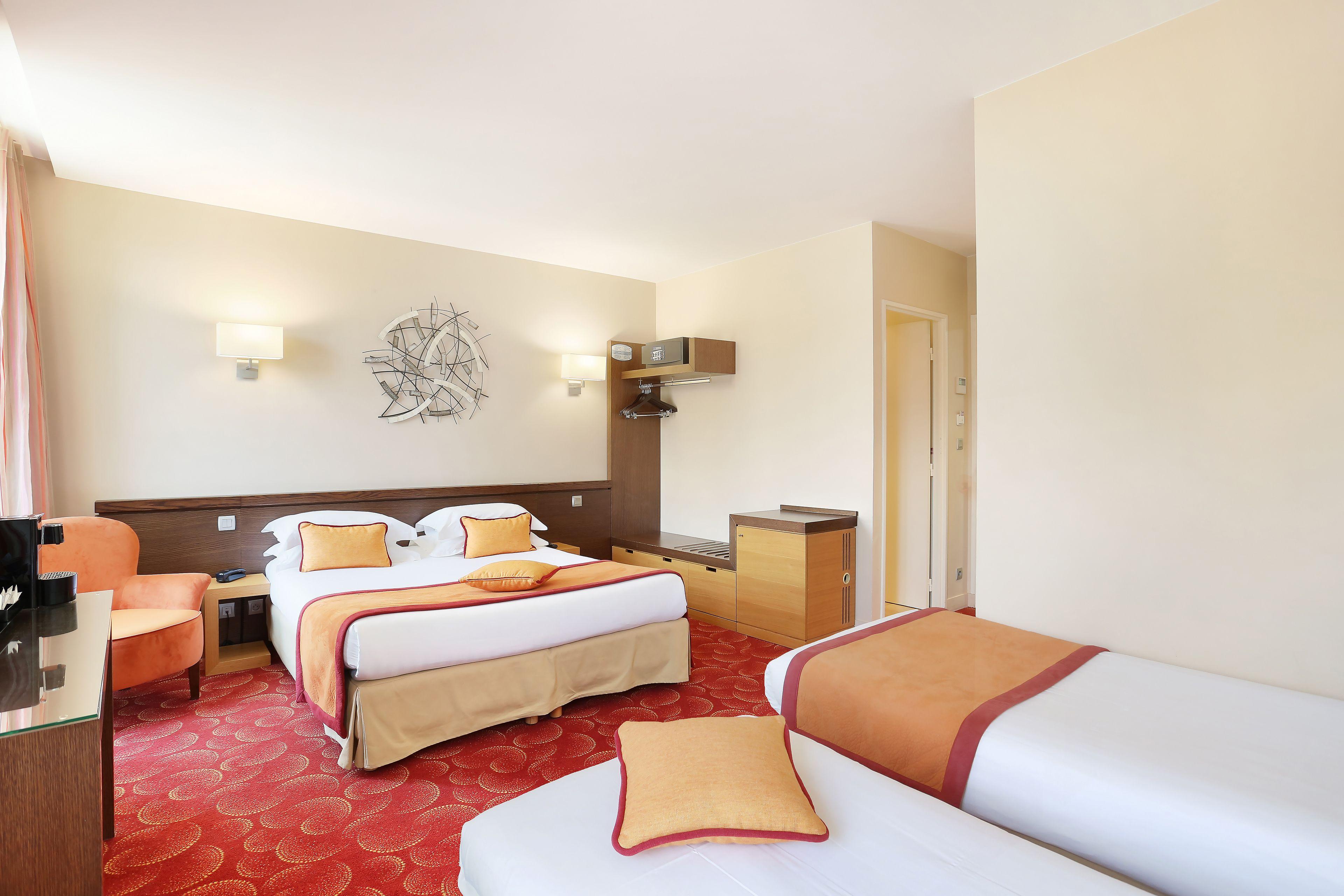 Hotel Le Grand De Normandie 4*